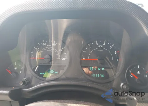 2008 Jeep Wrangler X из США, поврежденный, VIN 1J4FA24148L610039